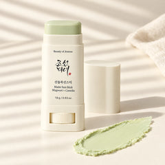 Matte Sun Stick Mugwort + Camelia SPF50+